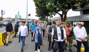 wamenpar-ni-luh-puspa-temukan-potensi-peningkatan-layanan-di-pelabuhan-ketapang-banyuwangi-jelang-nataru