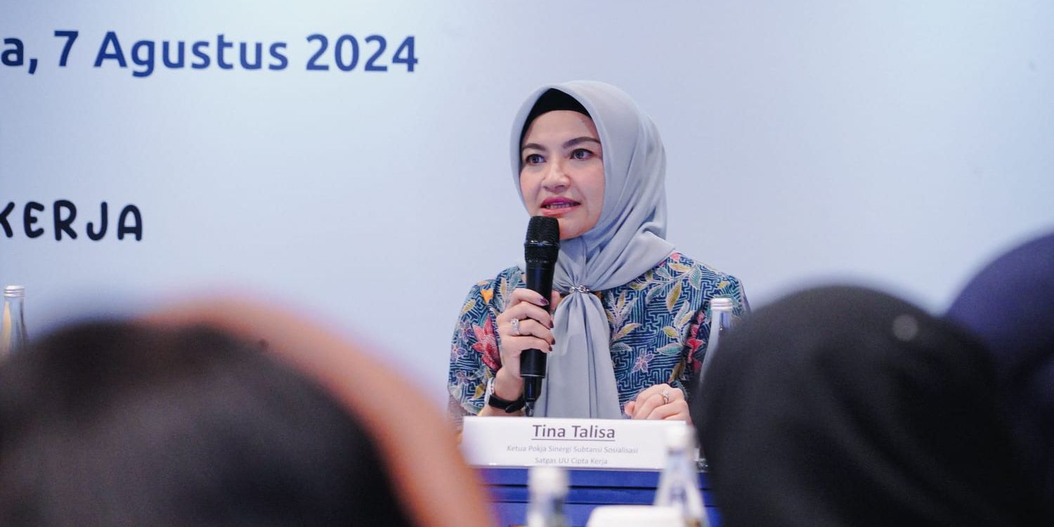 tina-talisa-mantan-presenter-tv-resmi-jadi-staf-khusus-waakil-presiden
