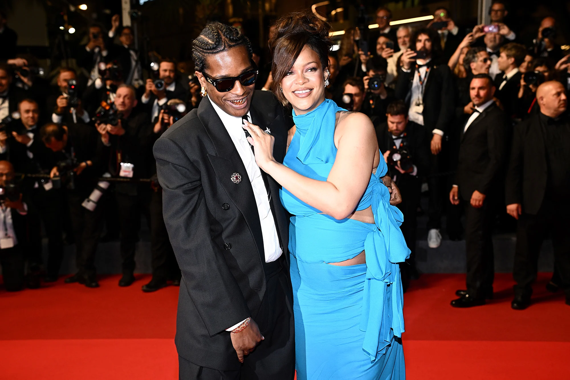 keberanian-melanggar-batas-di-festival-film-cannes-fashion-dan-film-yang-mengguncang