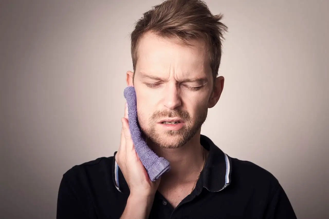 10 Langkah Merawat Sendi Rahang agar Tetap Sehat