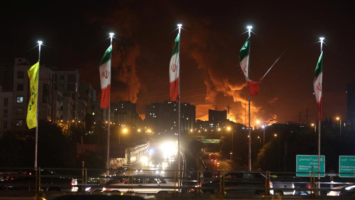iran-hantam-pusat-teknologi-israel-kantor-microsoft-jadi-sasaran