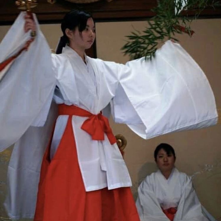 Shinto dan Ritual Kuromoji: Kekuatan Suci dalam Kehidupan Sehari-hari Jepang